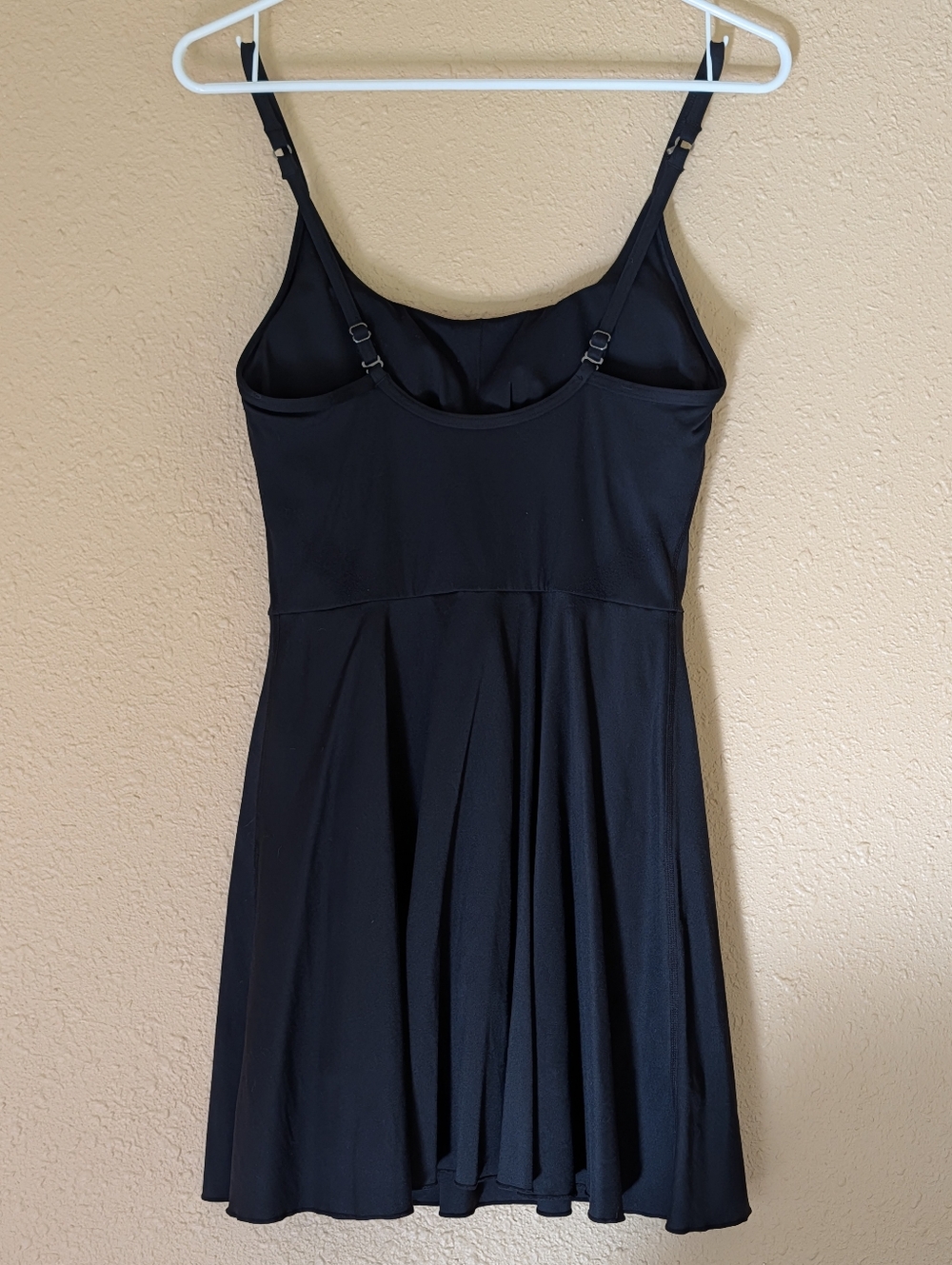 Halara Airy Dress w/ Shorts - Picture 2 of 5